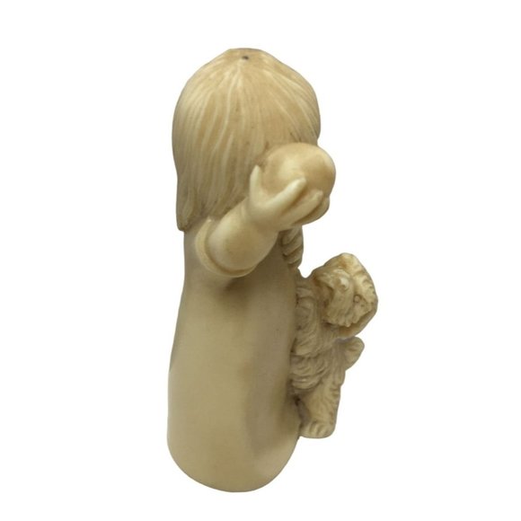 Bianchi Vintage (1979) Alabaster Figurine - Child Playing with Dog - Italy - Con - Picture 2 of 8
